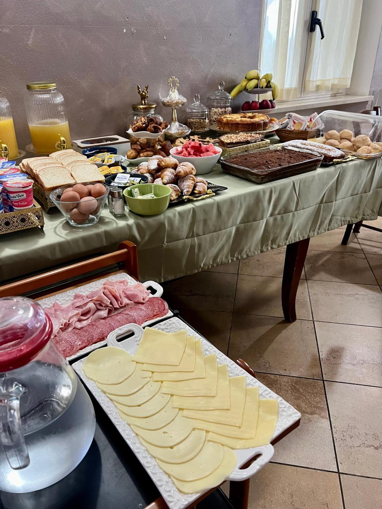 Albergo Quatro Pini Pozzolengo Extérieur photo